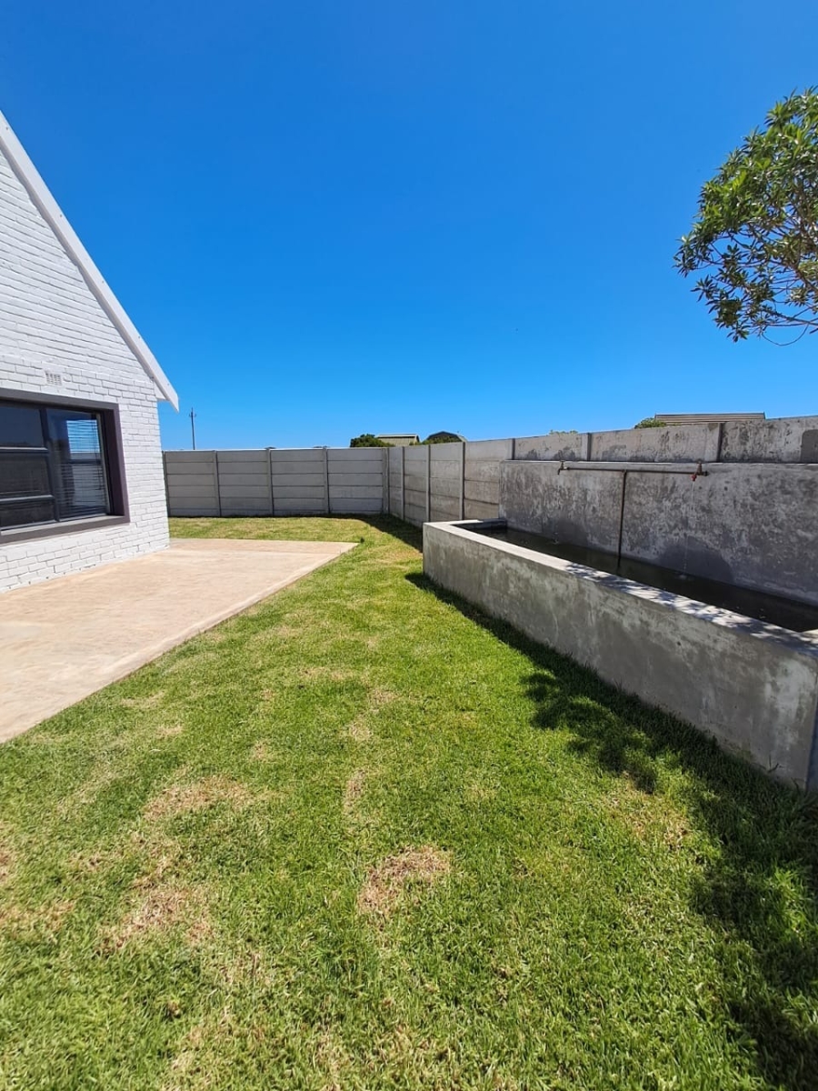 2 Bedroom Property for Sale in Britannia Bay Western Cape